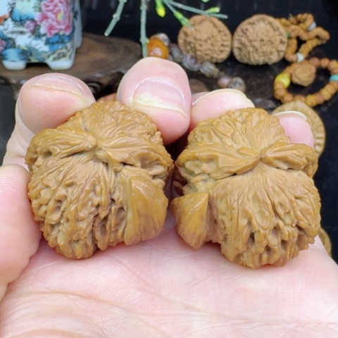 文玩核桃吊坠异形