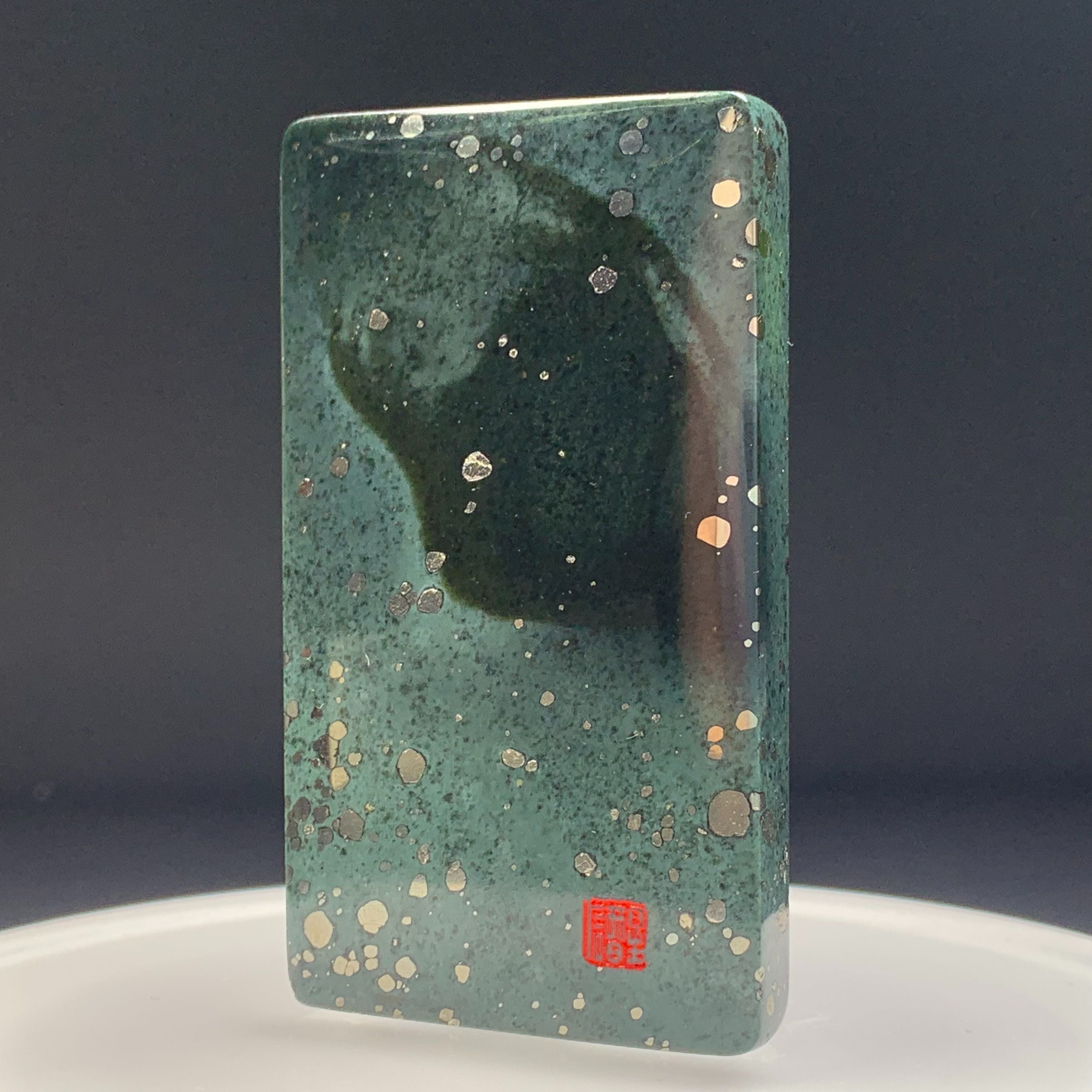 F216珠宝玉石精选和田玉吊坠