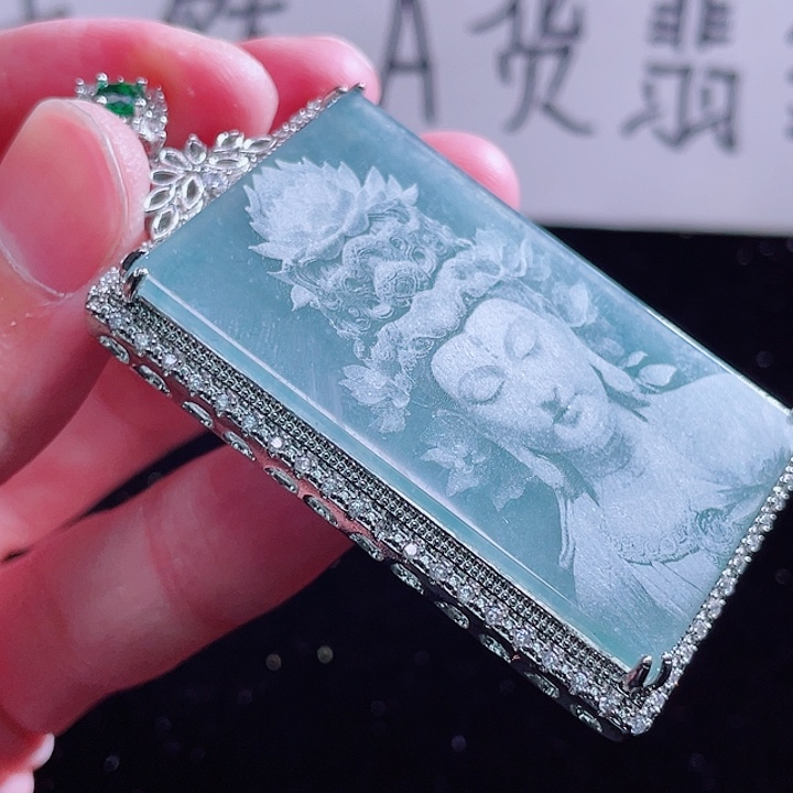 翡翠颈饰未镶嵌9999999999