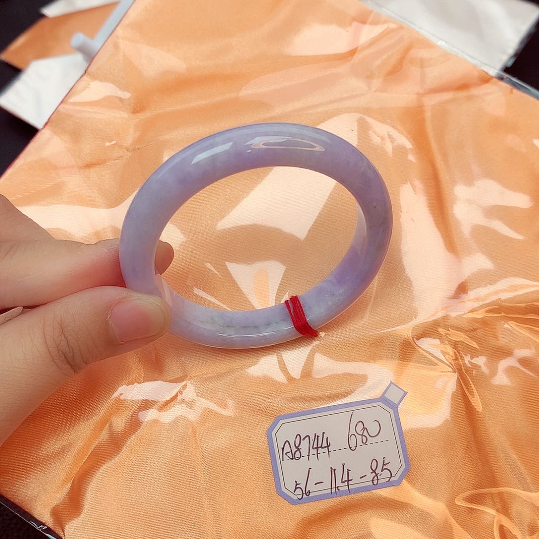 翡翠手镯未镶嵌天然缅甸翡翠A货