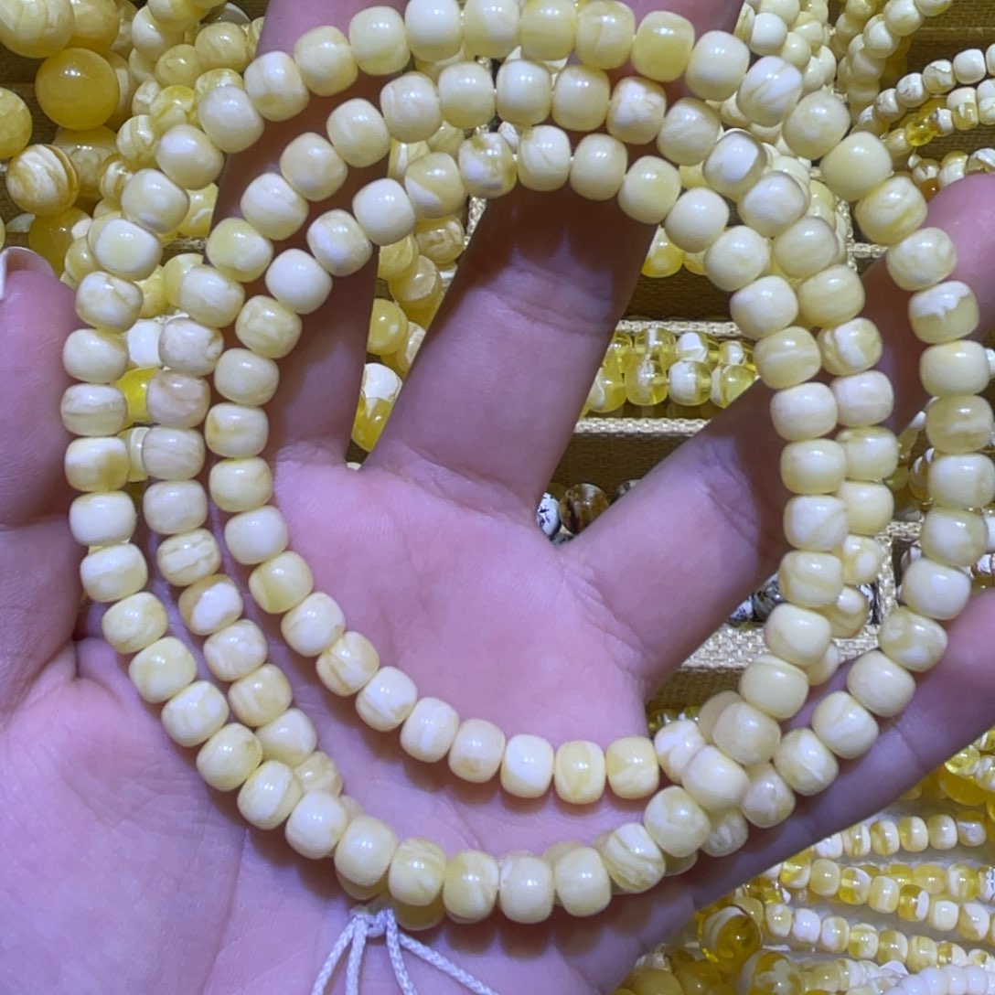 手绳琥珀未镶嵌6..5m