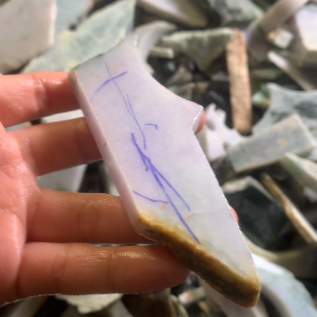 翡翠颈饰未镶嵌缅甸翡翠