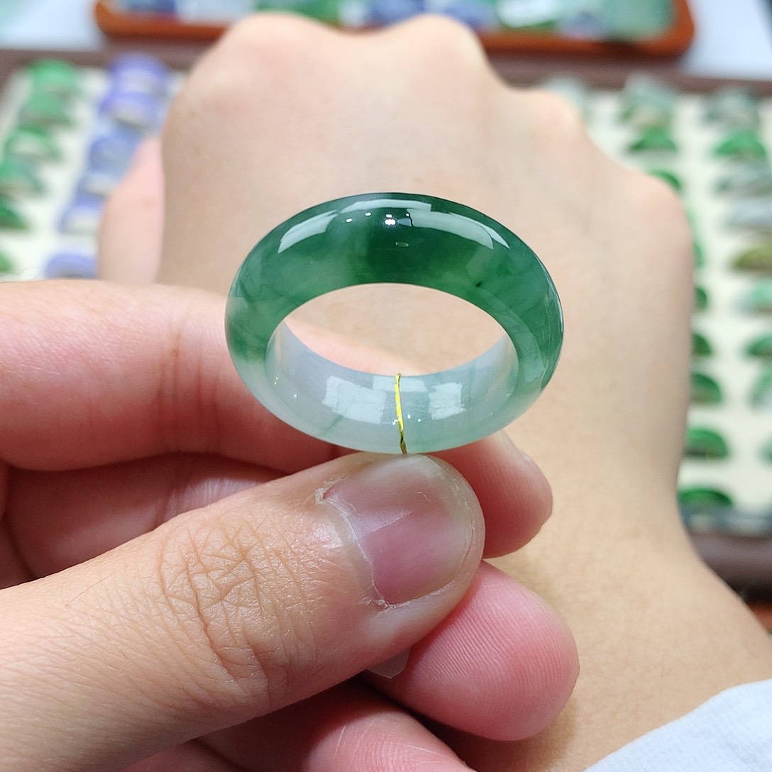 翡翠戒指未镶嵌22-23号
