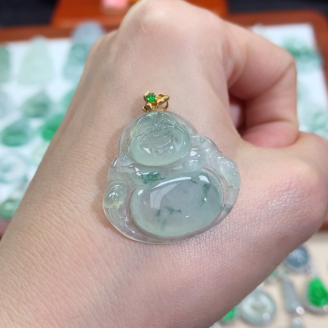 翡翠颈饰18K金镶嵌佛公