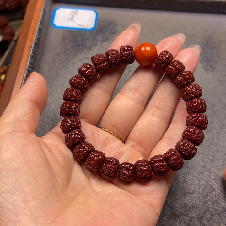 金刚菩提吊坠菩提