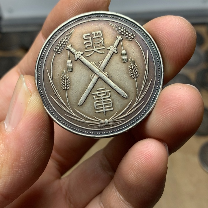 陶直接去拍大头龙洋