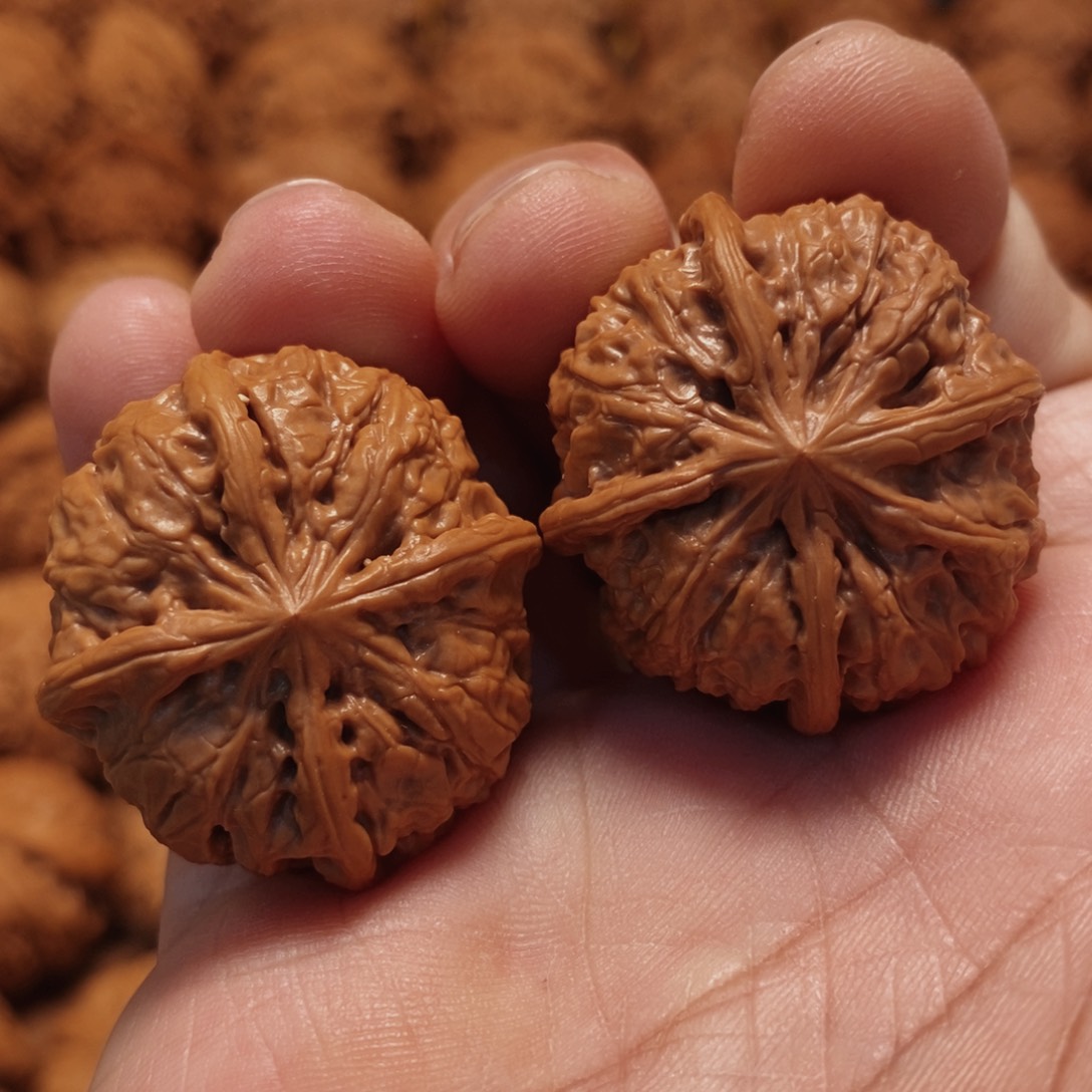 文玩核桃把件34尺 雨花石正四棱 4