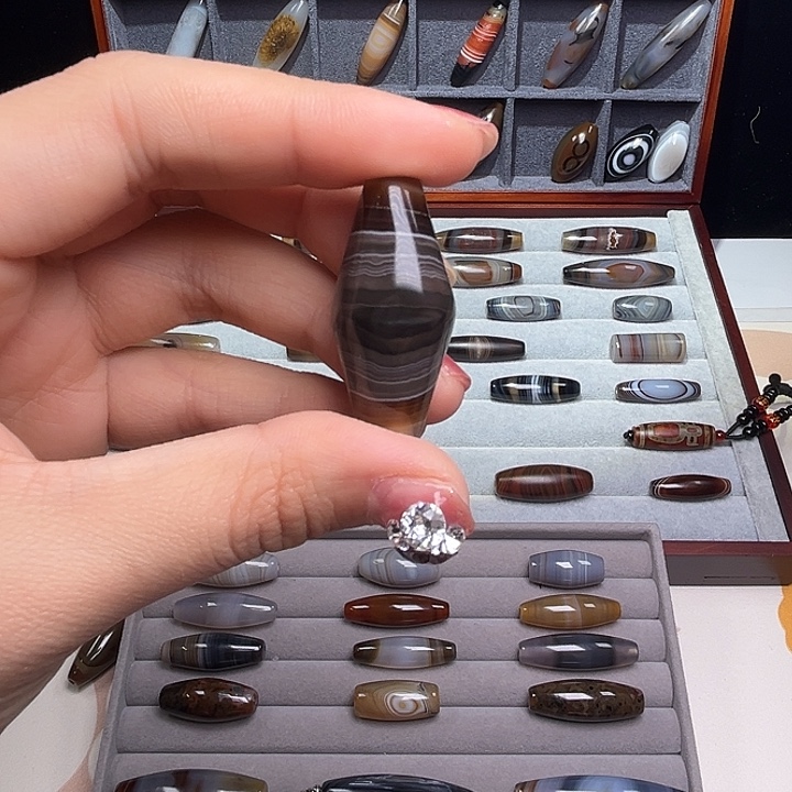 未***～玛瑙/玉髓未镶嵌颈饰