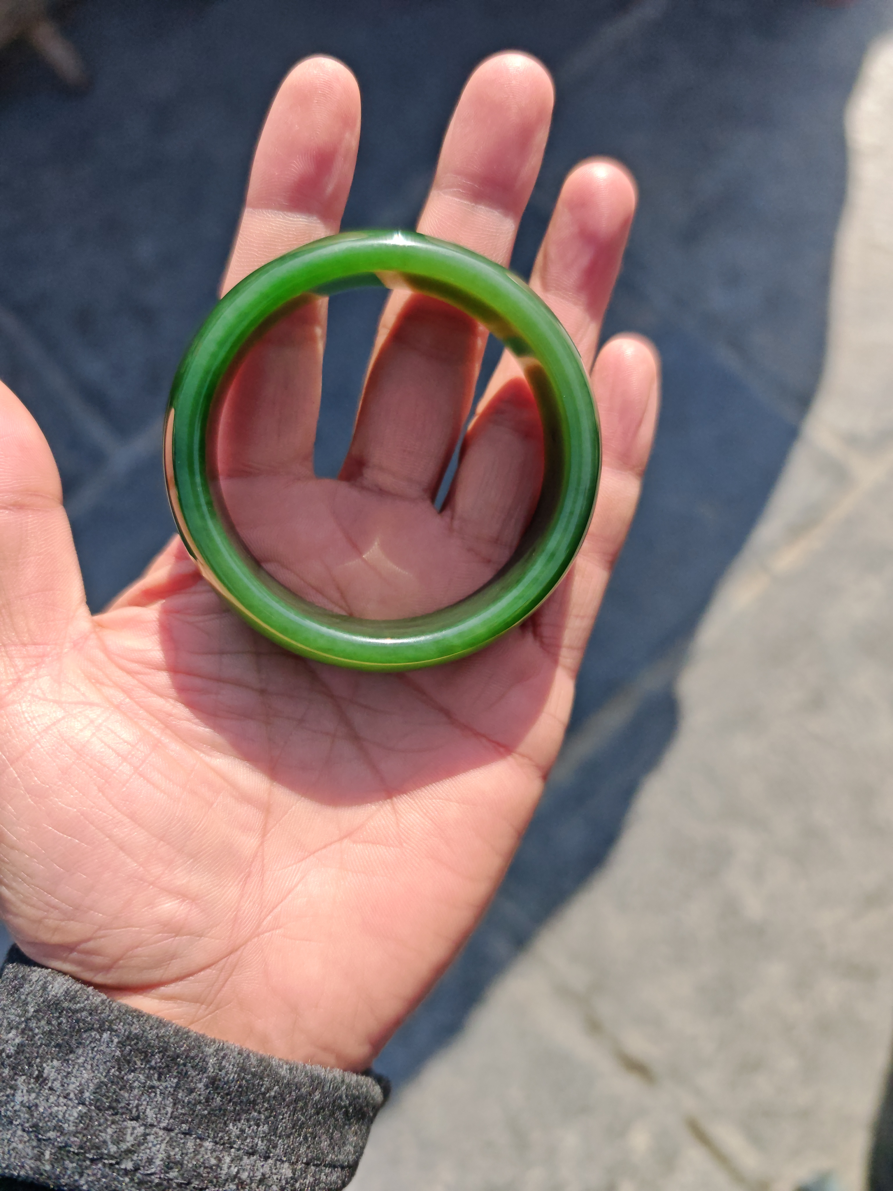 和田玉手镯高端奢华款（饿七）