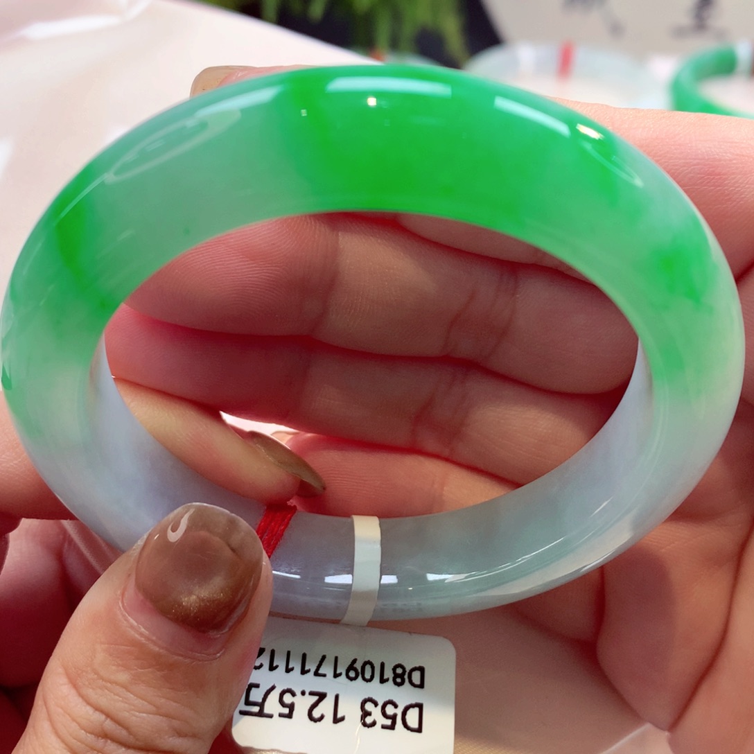 未镶嵌手镯翡翠正阳绿种老肉细推荐7号11