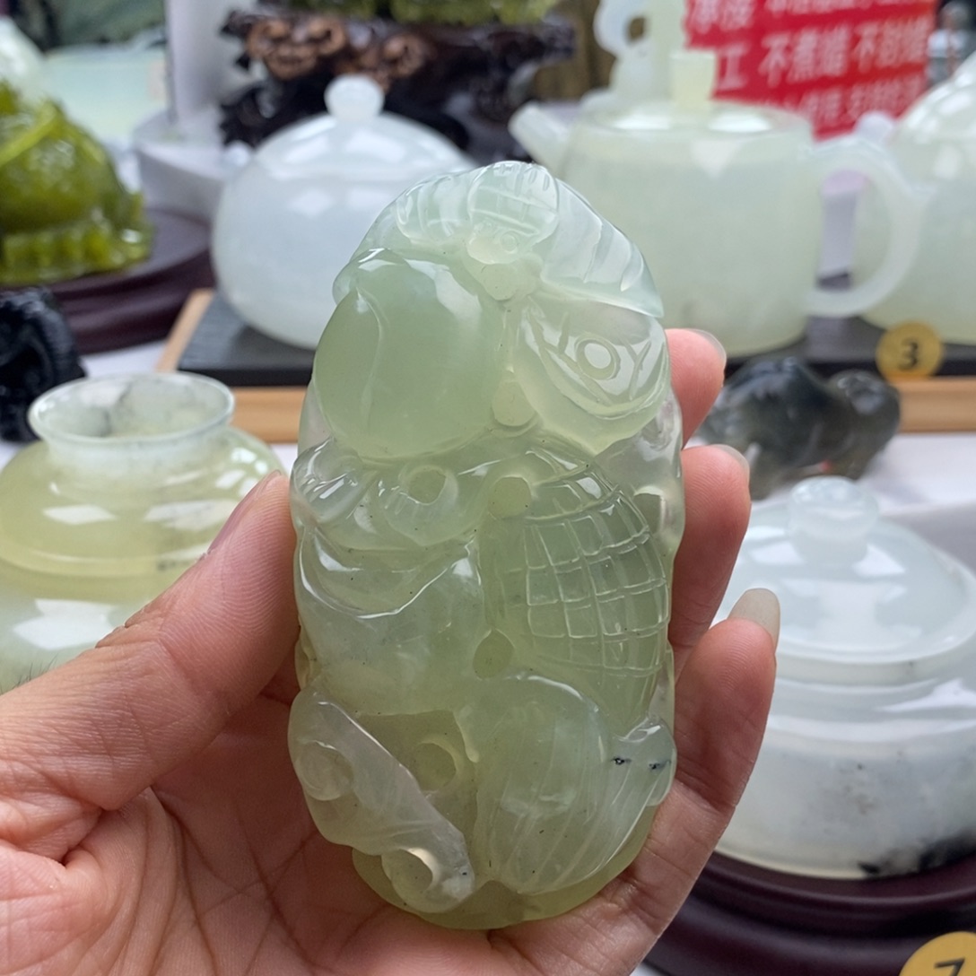 未镶嵌岫玉四大名玉手把件