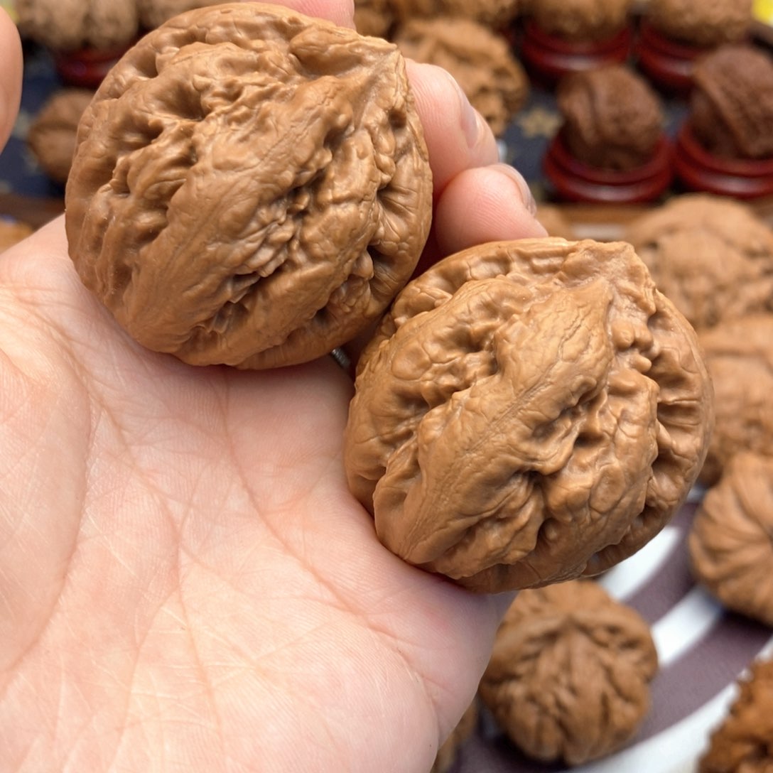 【闪购商品】文玩核桃把件刘*强346号霸王龙