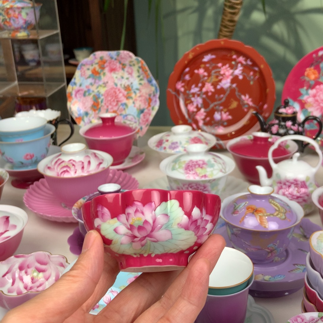 玉***姐陶景德镇陶瓷荷花内外会荷花