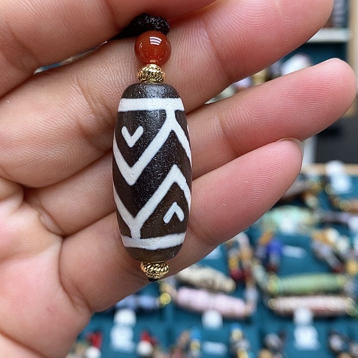 玛瑙/玉髓颈饰合金