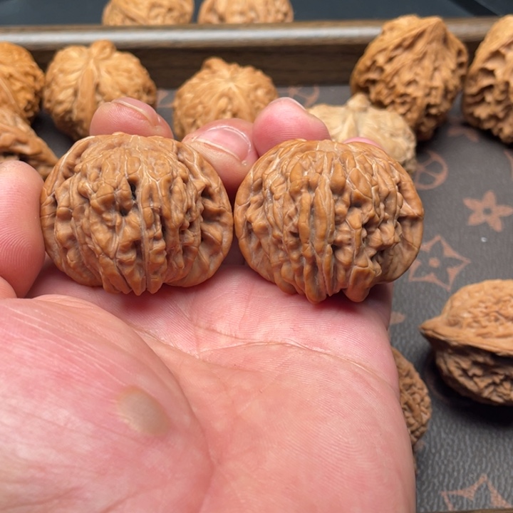 把件桃核四座楼43尺寸全品