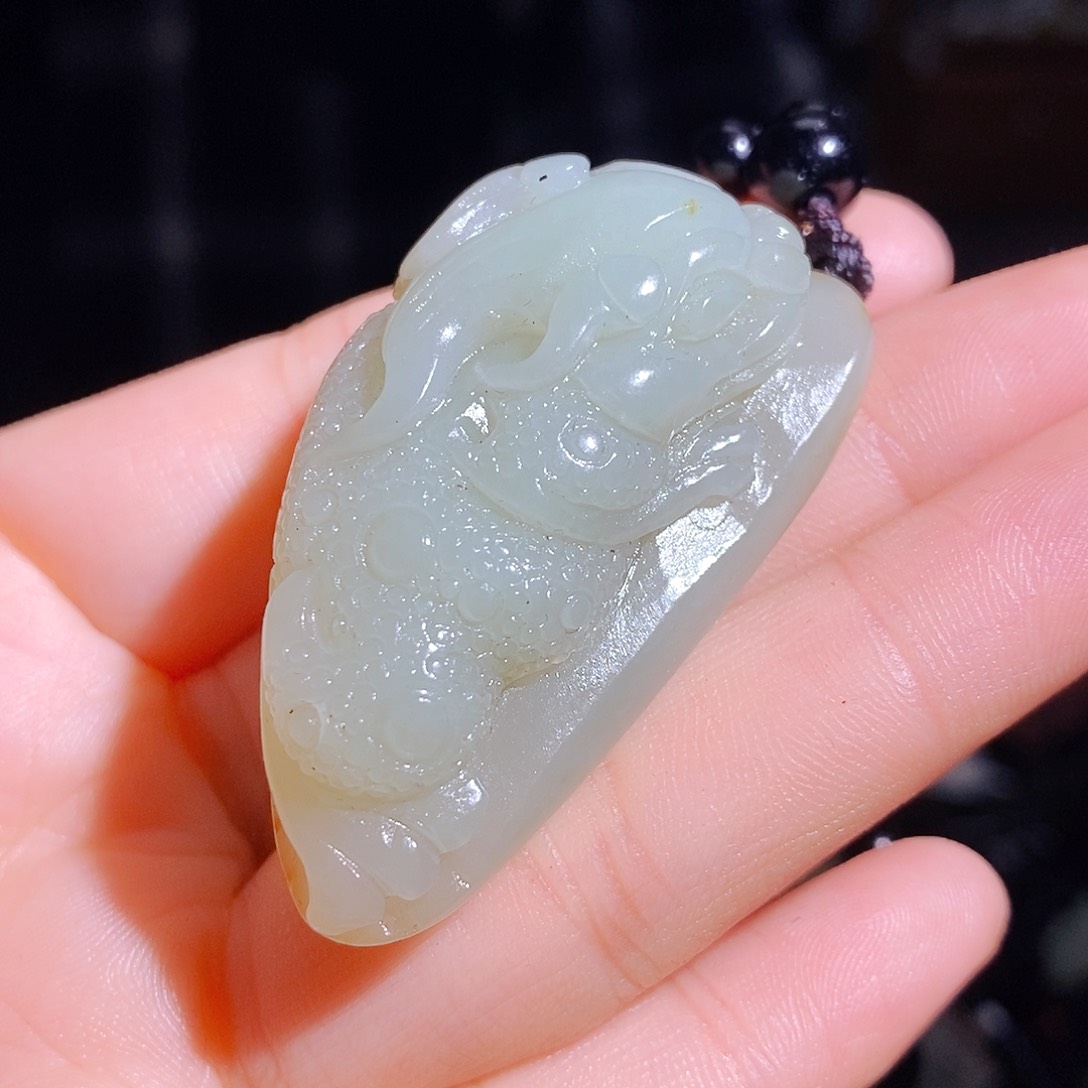 和田玉颈饰未镶嵌