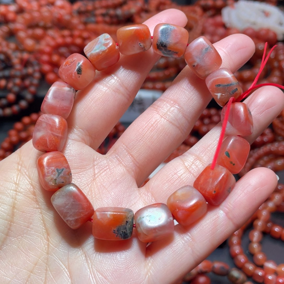 南红玛瑙手链未镶嵌