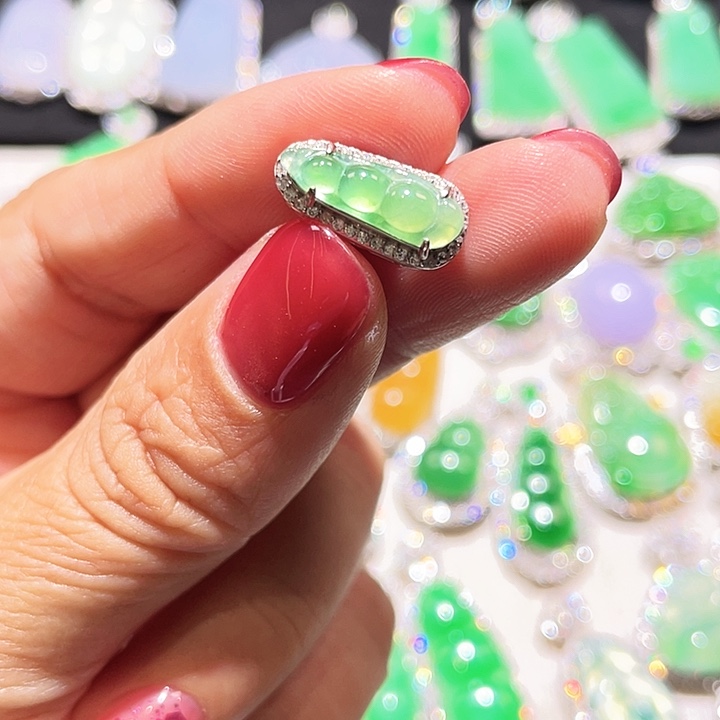 翡翠银S925镶嵌颈饰