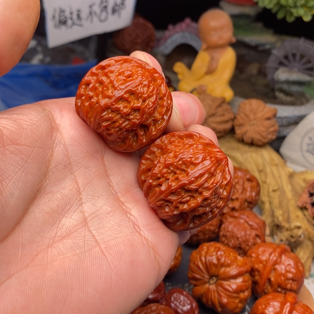 鸭***蛋文玩核桃把件磨盘