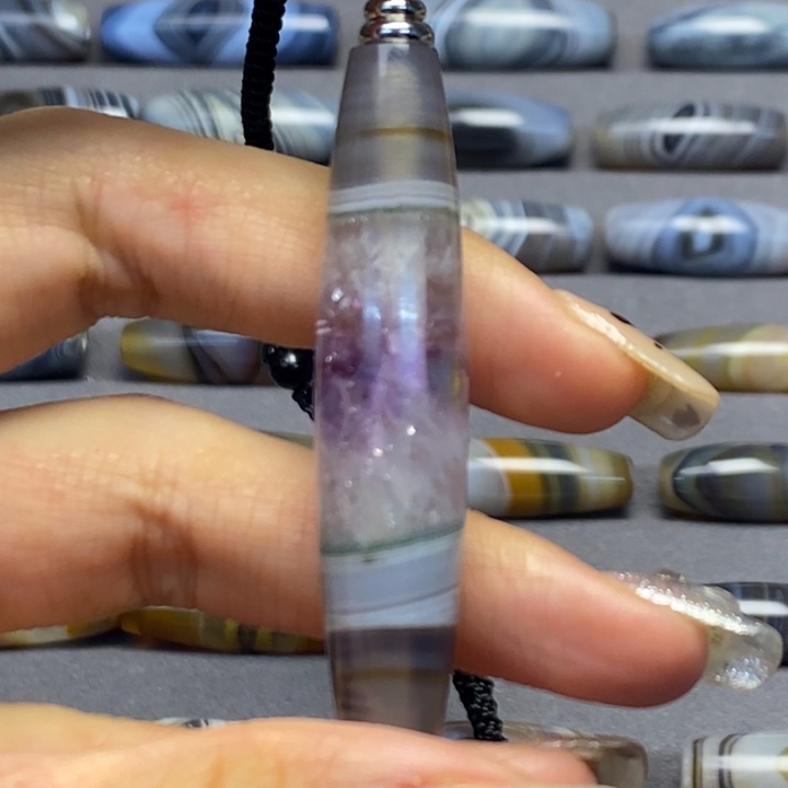 玛瑙/玉髓合金藏风蓝沁海浪花