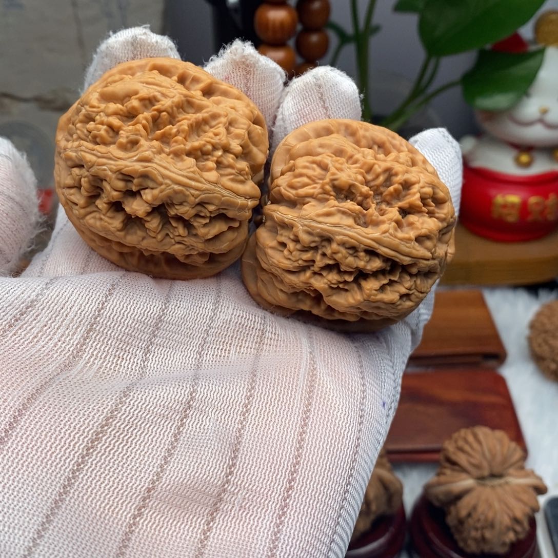 爱***醋文玩核桃吊坠45尺寸粗筋