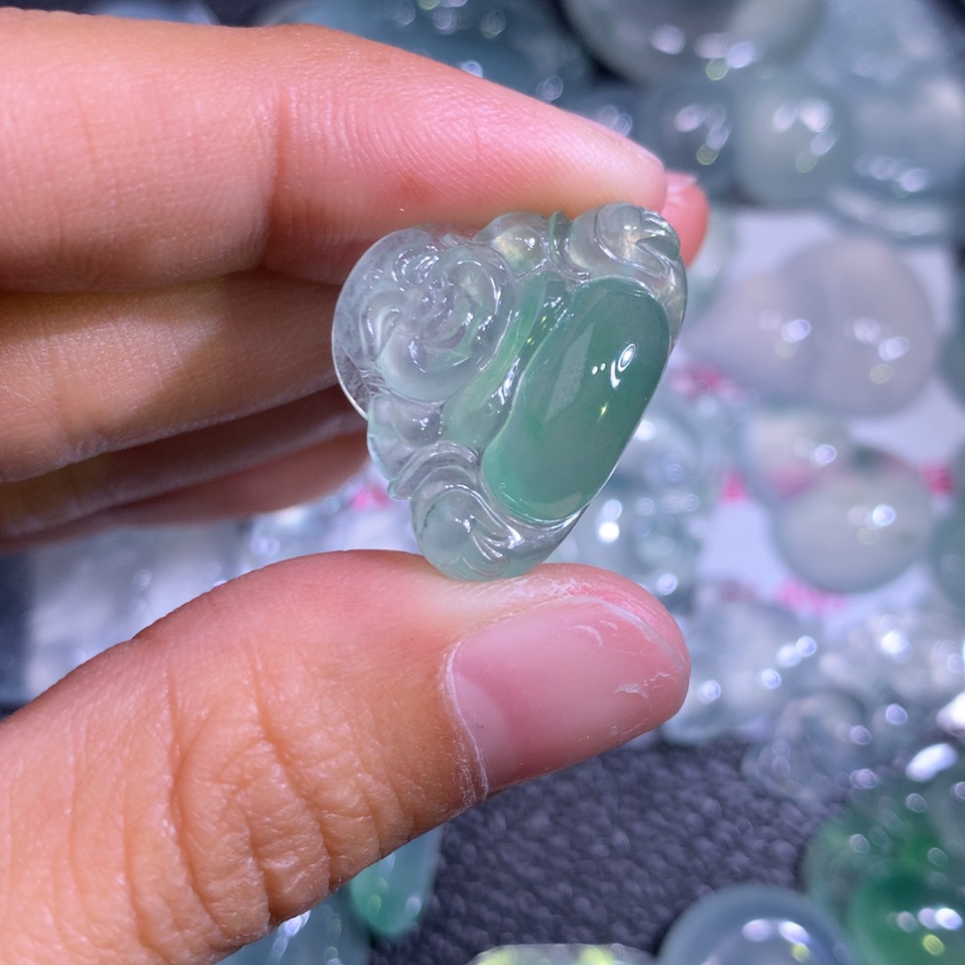 翡翠颈饰未镶嵌翡翠17/22.5/7.5