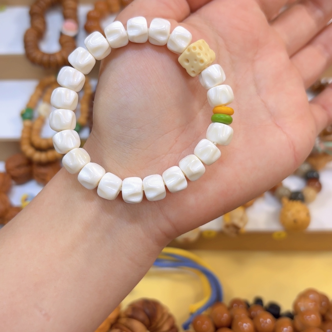 星月菩提手串骨骨➕奶酪