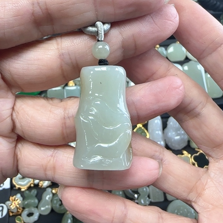 和田玉未镶嵌吊坠(不含链)淼*