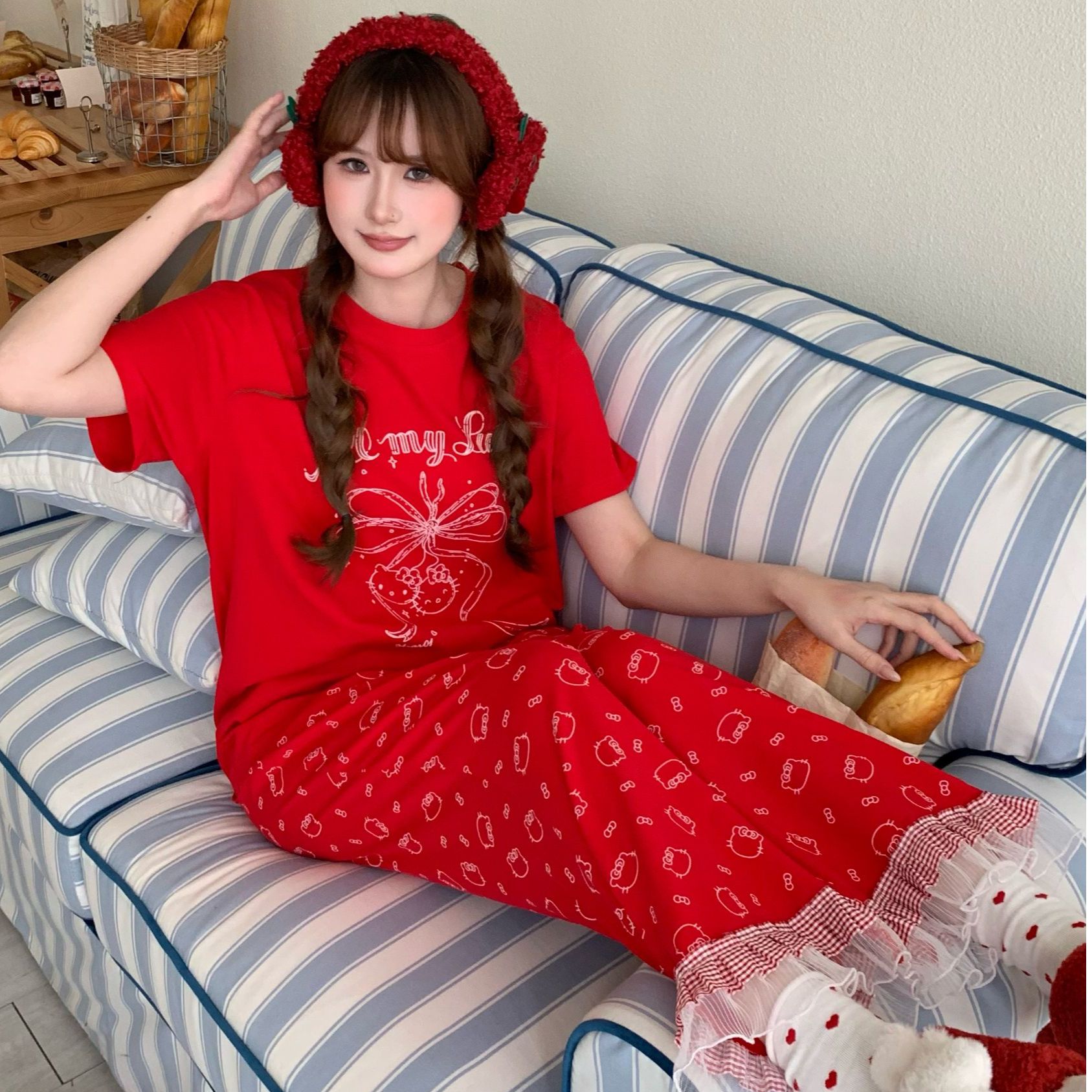 春夏时尚卡通印花睡衣女爽棉短袖长裤花边家居服套装