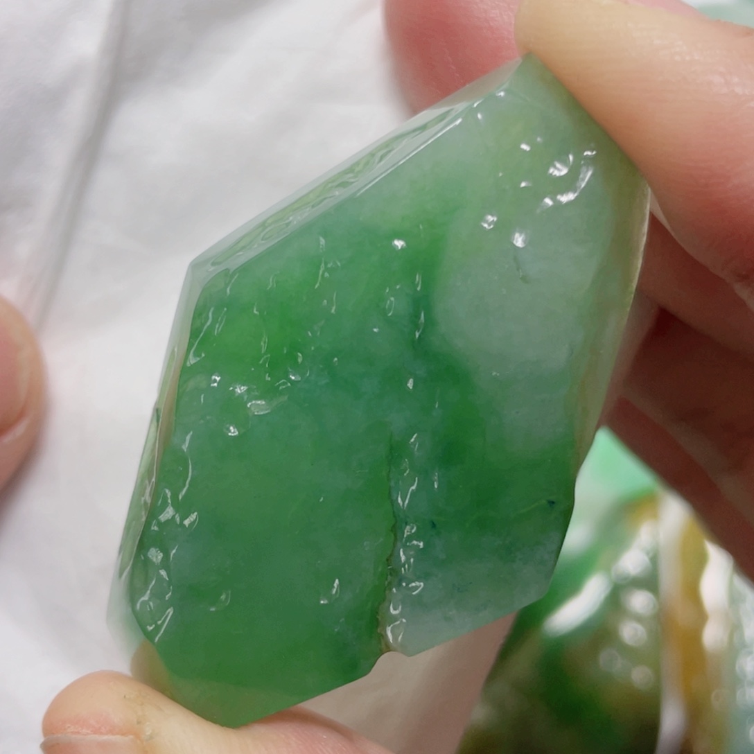 定制翡翠未镶嵌包工