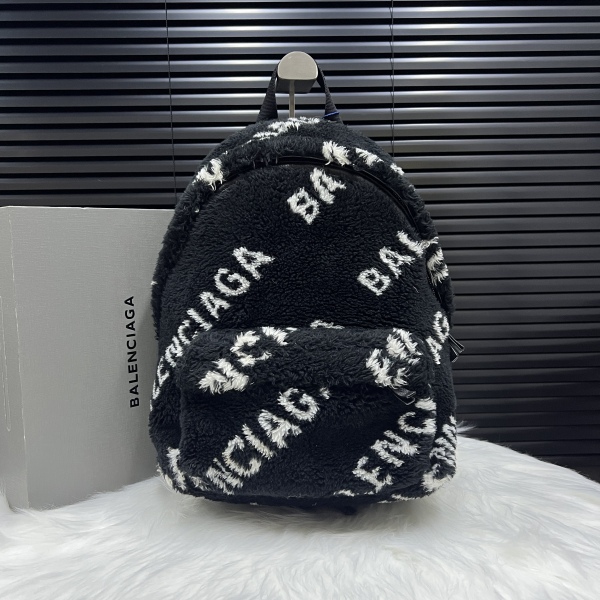 95新/巴黎世家/妃鱼/包包/250115EV0022