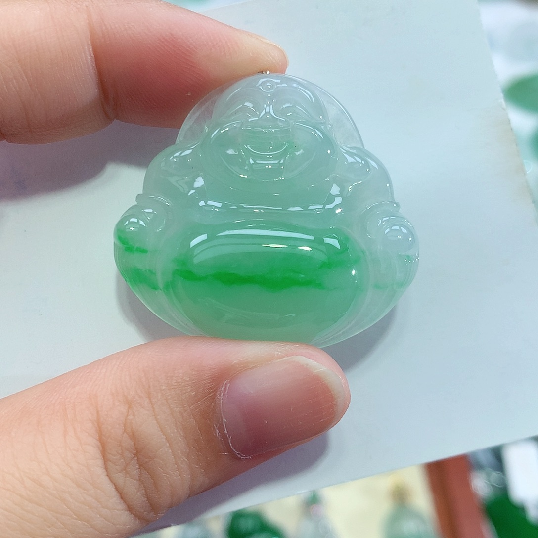 颈饰未镶嵌翡翠佛