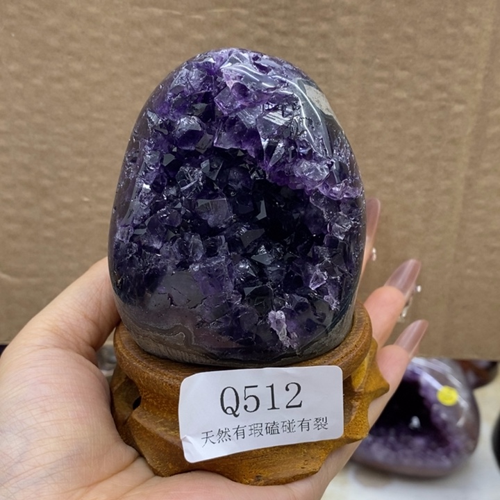 未镶嵌水晶大型摆件（非配饰）