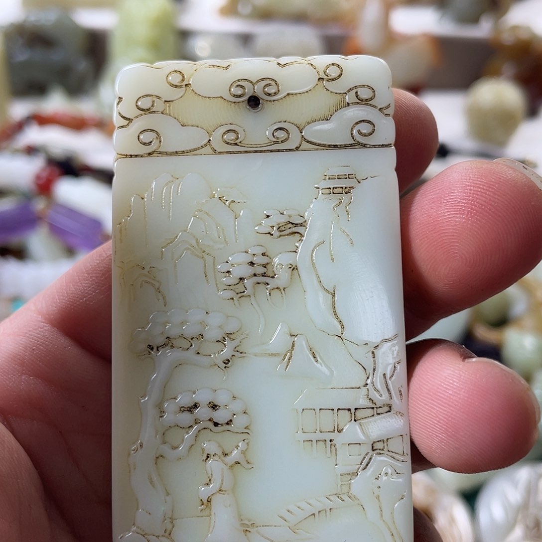 马***义和田玉未镶嵌颈饰