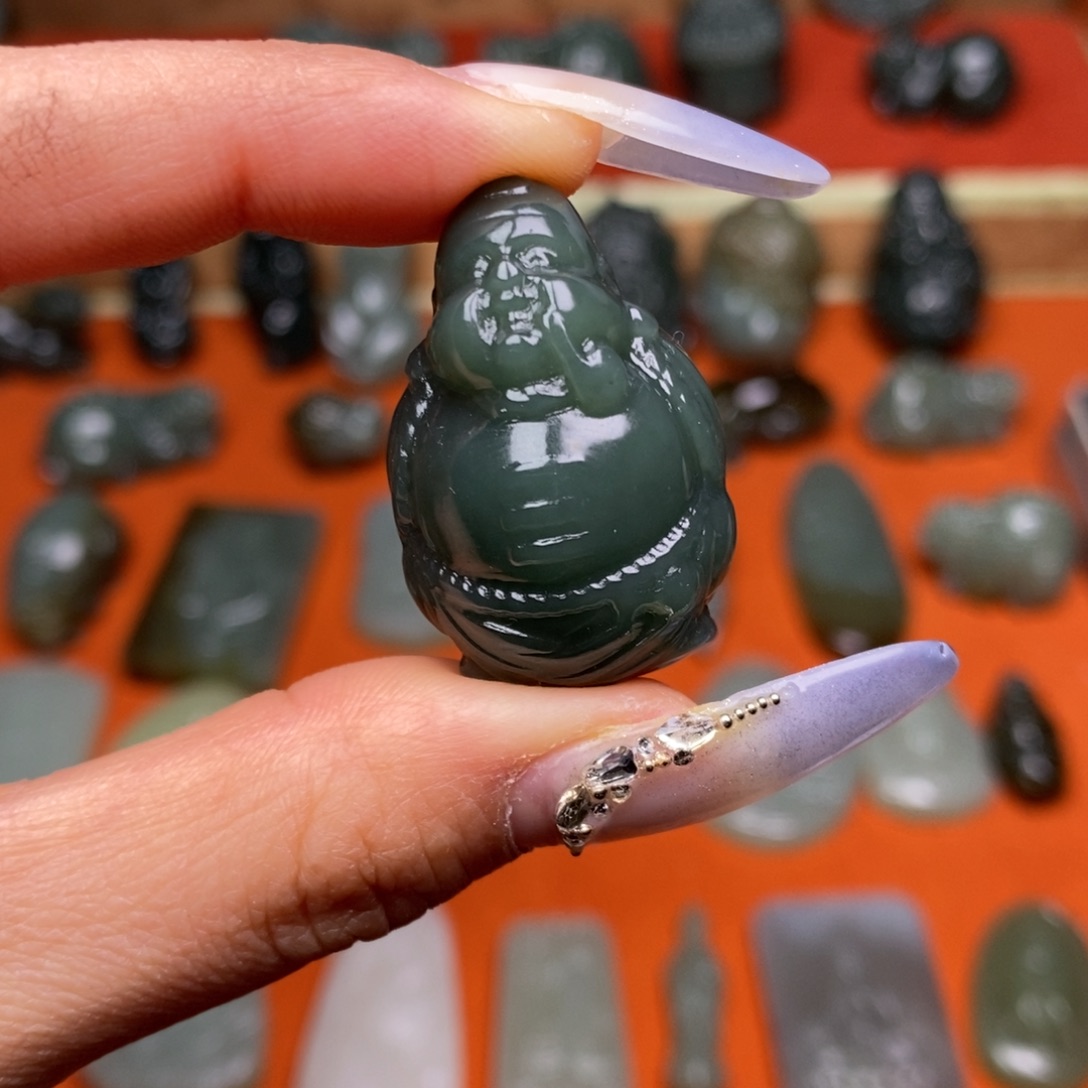 和田玉颈饰未镶嵌穿绳需备注