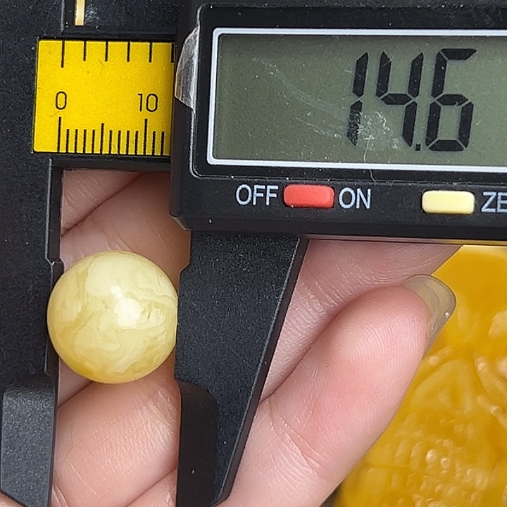 蜜蜡未镶嵌裸石蜜蜡255