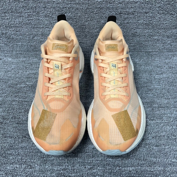 42码 白橙 无原盒 跑步鞋