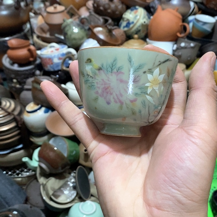 瓷片他人在这里的一切我已经习惯