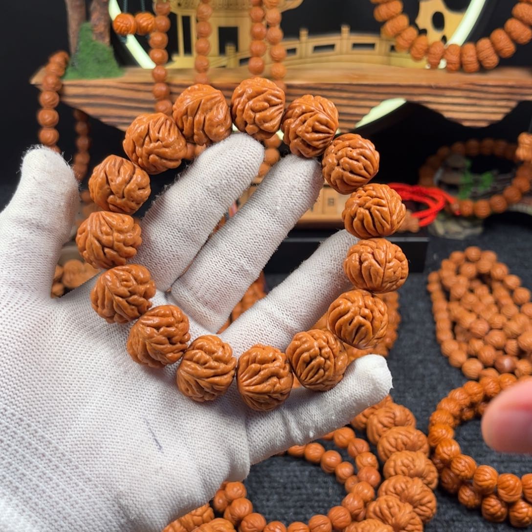 桃核手串F4链接手串