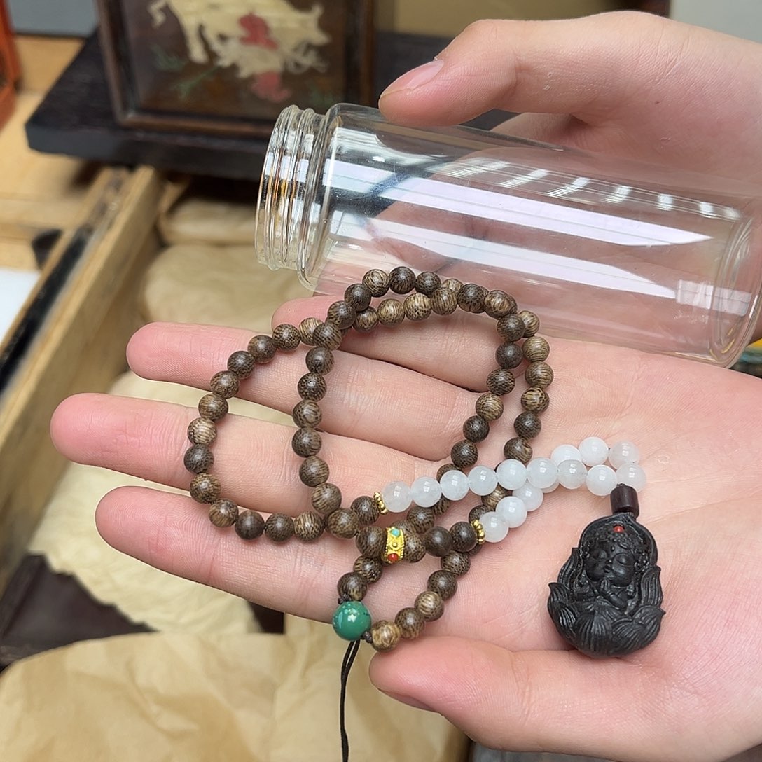 大叶紫檀（黑酸枝木类）