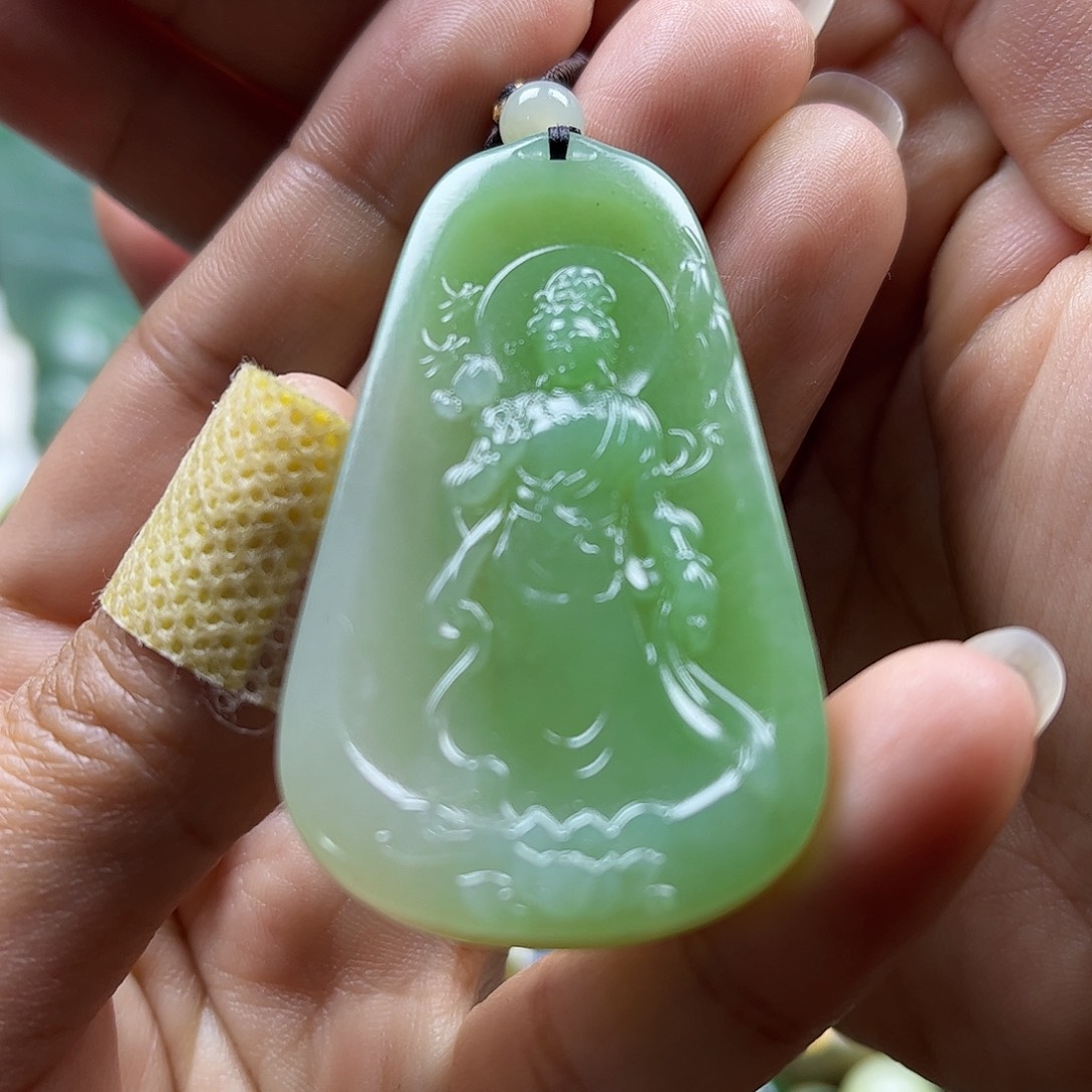 和田玉吊坠未镶嵌