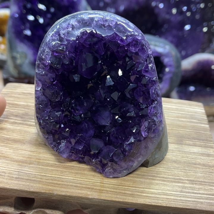 紫晶珠宝半成品未镶嵌