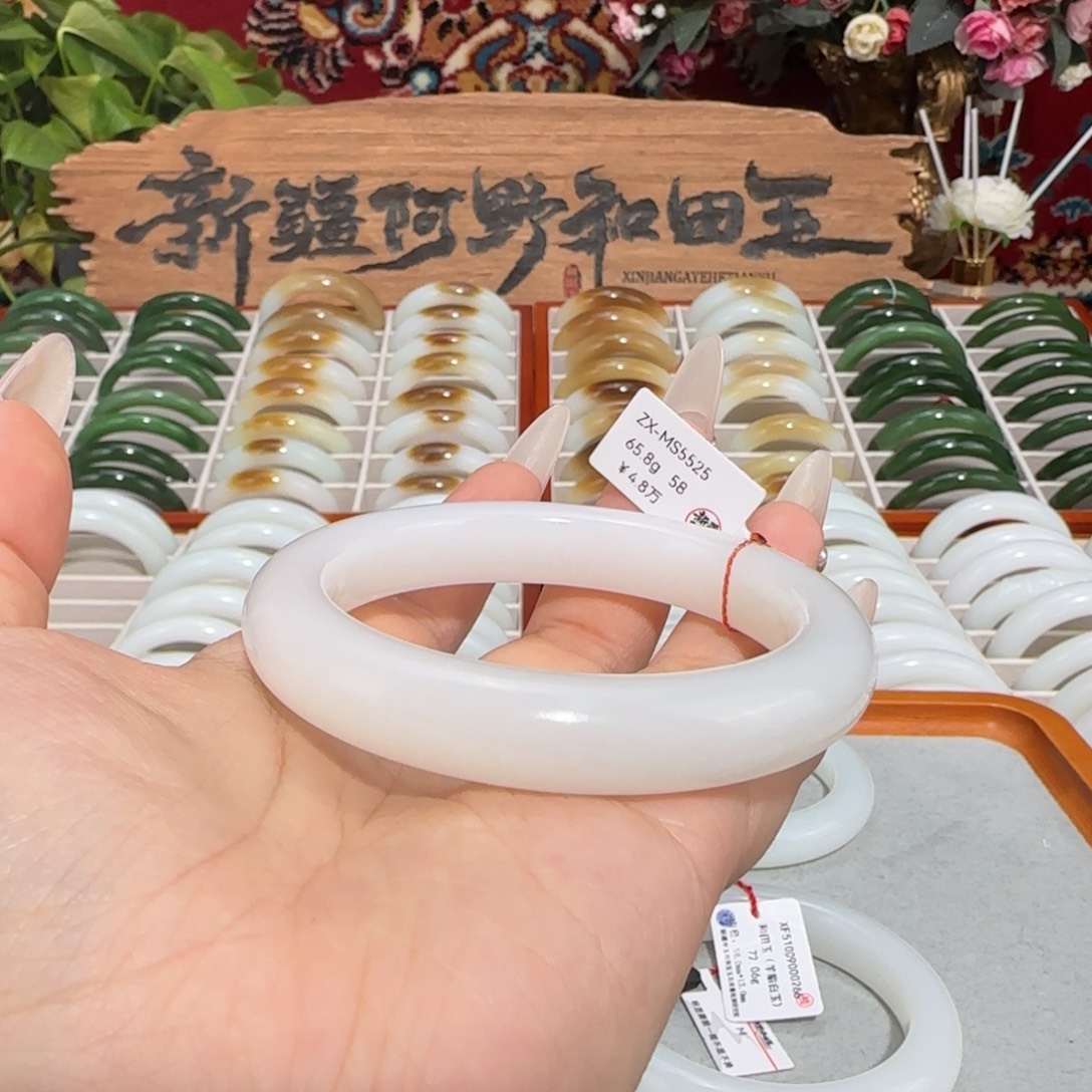 和田玉未镶嵌手镯天然羊脂白玉手镯条宽12+精致白润