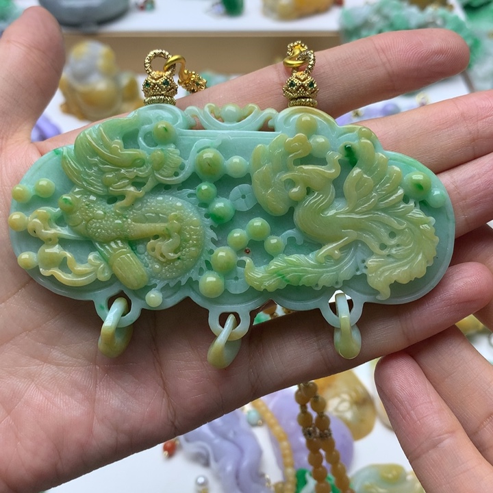 颈饰未镶嵌翡翠翡翠