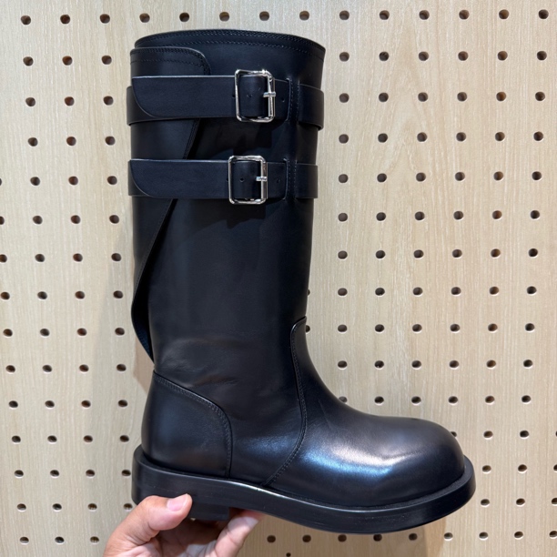 欧美风2025年秋冬季新款粗跟厚底真皮扣带时尚骑士靴高筒靴时装靴