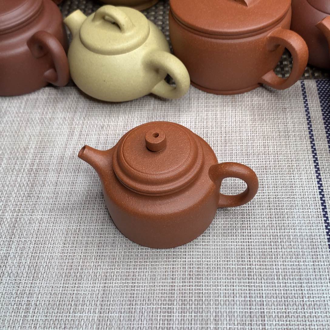 茶壶紫砂130CC左右