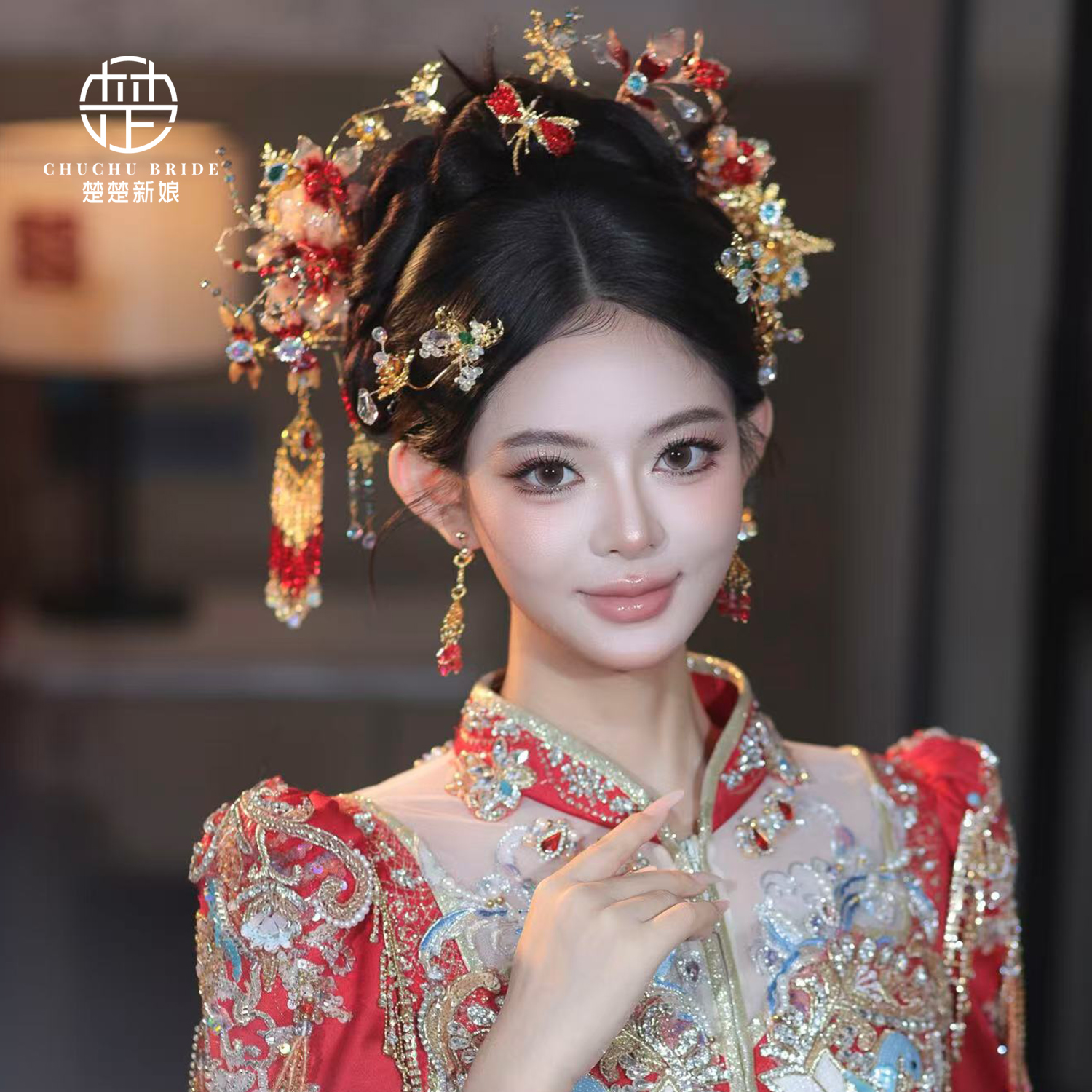 2025新款秀禾头饰造液花流苏步摇新中式减龄龙凤褂晨袍发饰配饰