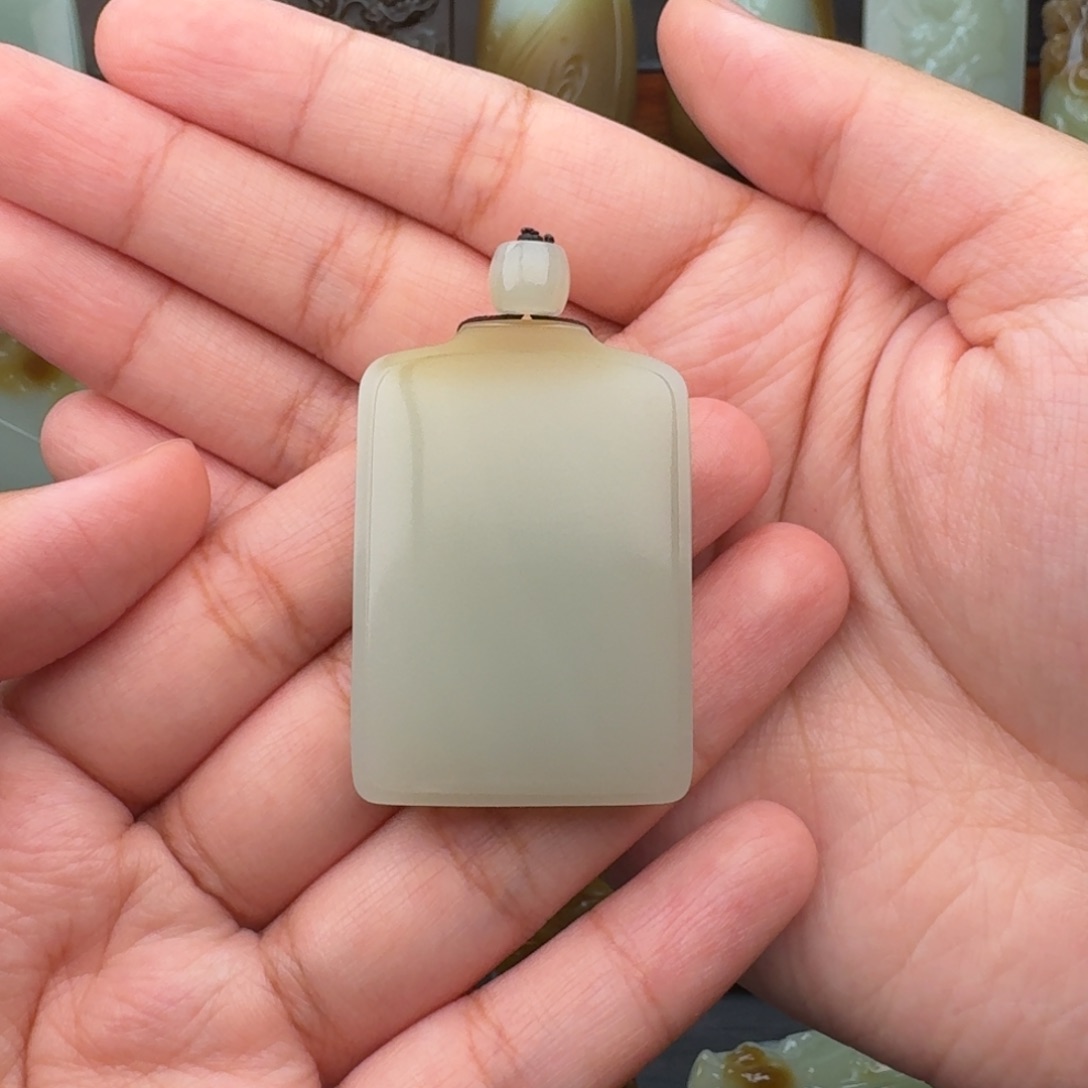 @***心和田玉未镶嵌颈饰