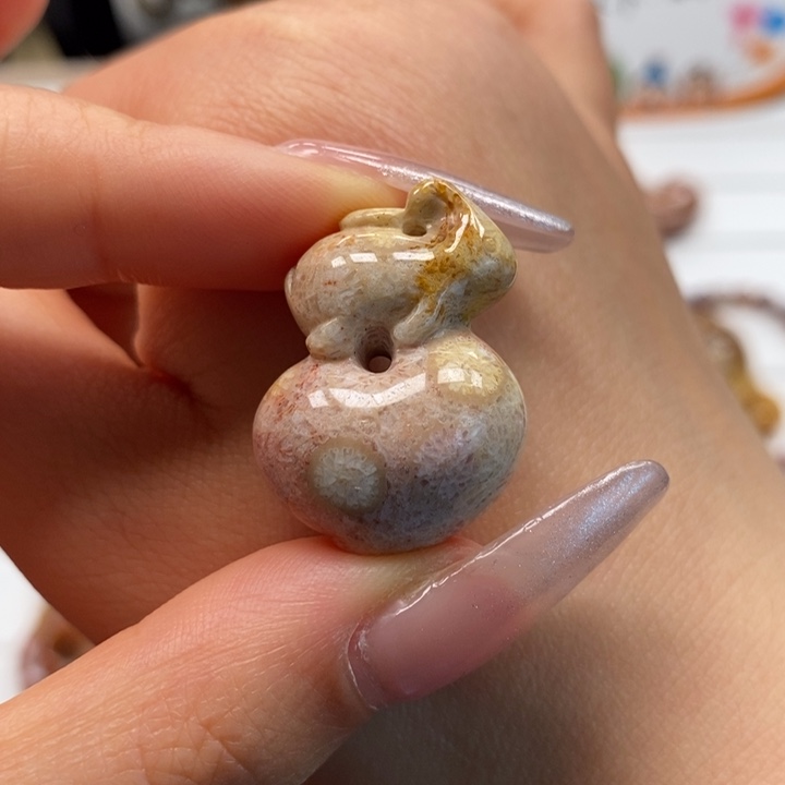 硅化玉吊坠(不含链)未镶嵌爱心鹿