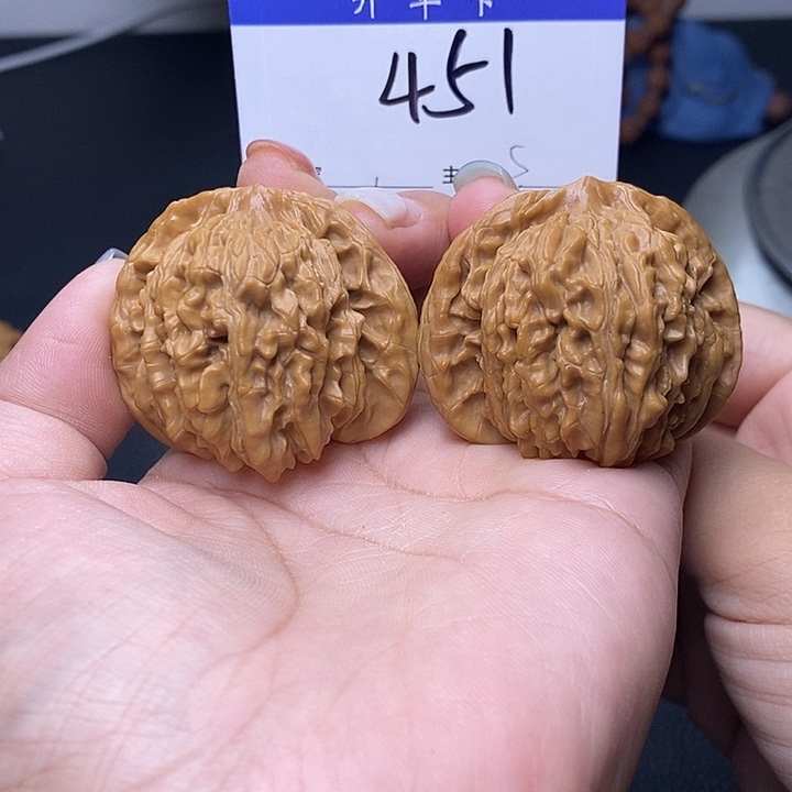 肖***叔桃核吊坠四座楼46无刀痕s